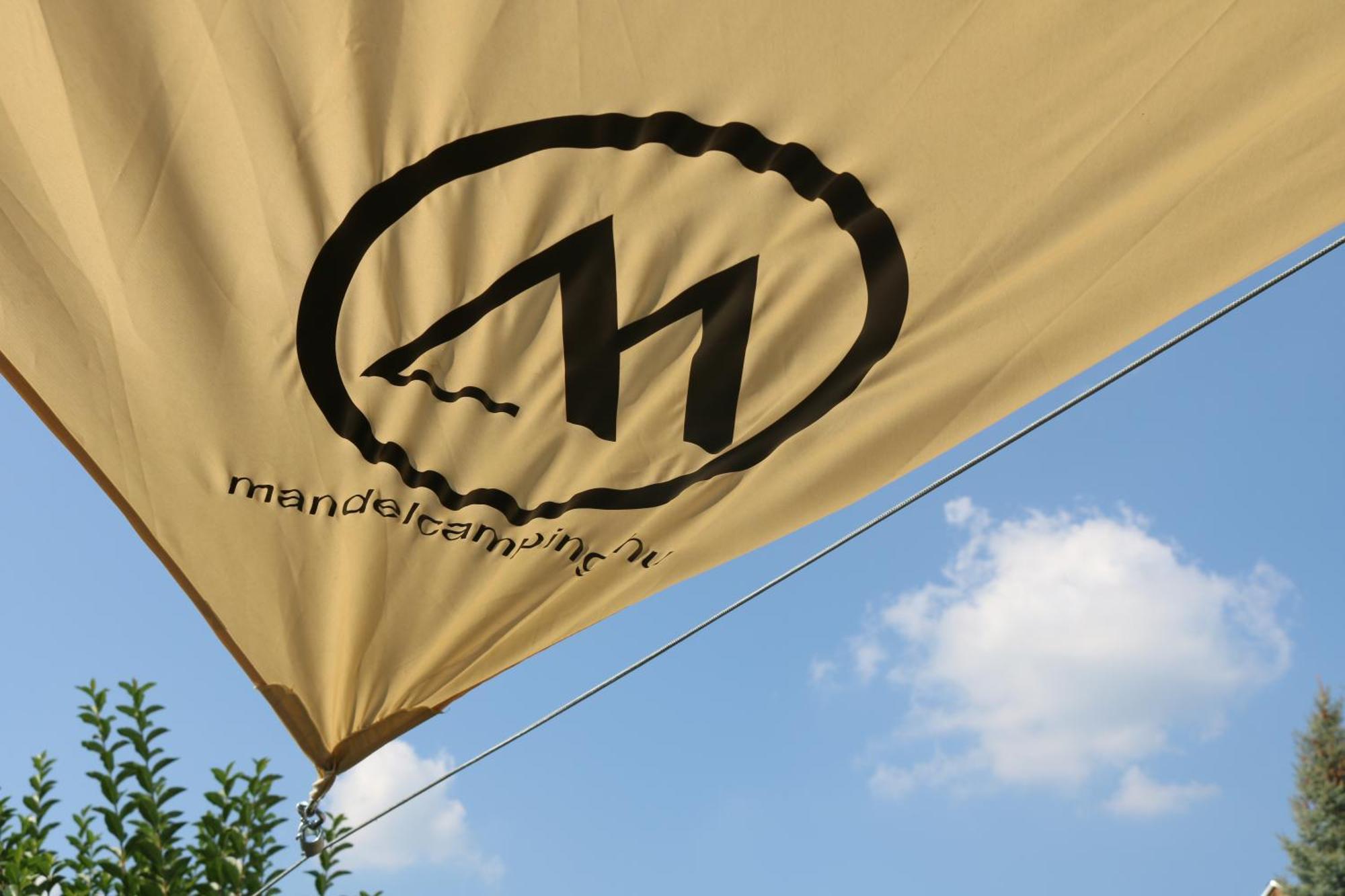 Mandel Camping Paloznak Luaran gambar